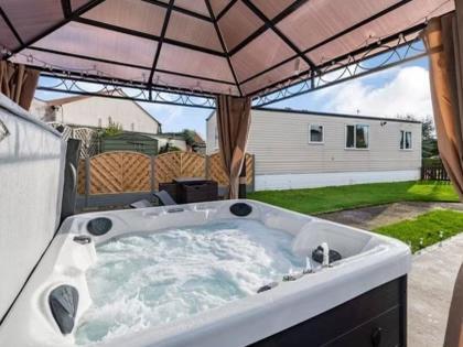 Hot Tub. Countryside. Coast. 5* Patrington Haven Leisure Park, East Yorkshire Villa Eksteriør bilde