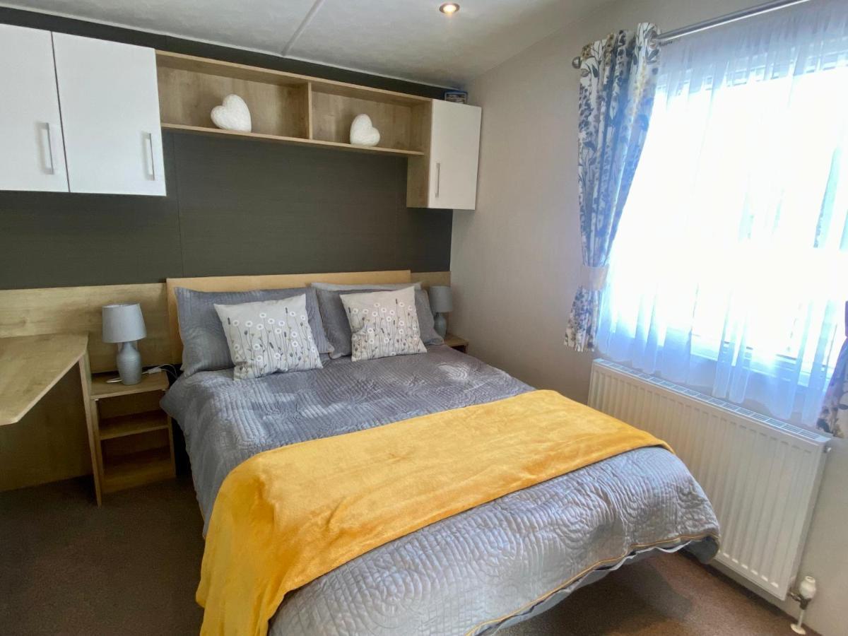 Hot Tub. Countryside. Coast. 5* Patrington Haven Leisure Park, East Yorkshire Villa Eksteriør bilde